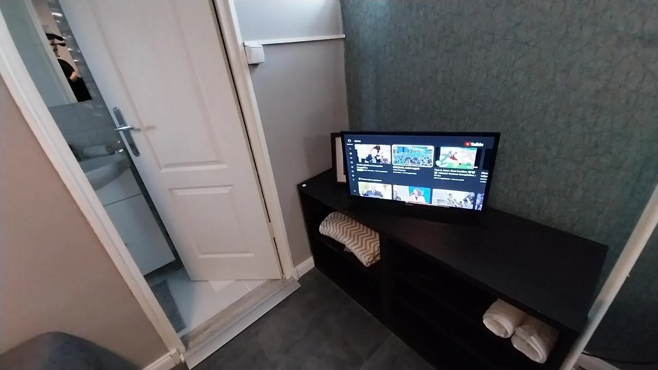 Lägenhet Hi-Bp Garden City Batsanyi Tiny House Near The City Train With Free Parking Budapest