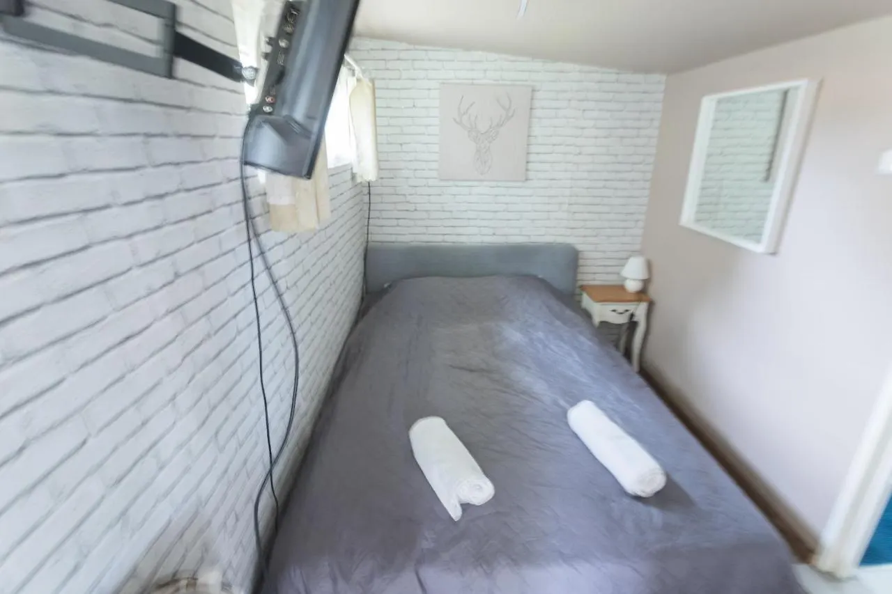 Hi-Bp Garden City Batsanyi Tiny House Near The City Train With Free Parking Budapest